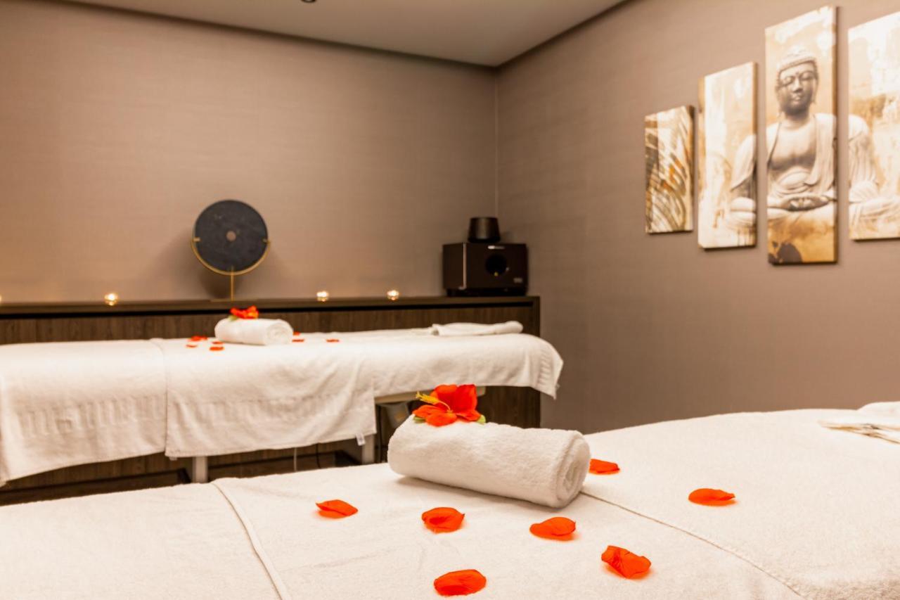 Van Der Valk Hotel Mons Congres & Spa Экстерьер фото